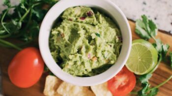 Does Guacamole Go Bad? How Long Does It Last?