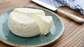 Does Ricotta Cheese Go Bad? How Long Does It Last?