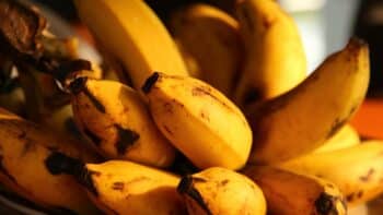 Ways to Quickly Ripen Bananas