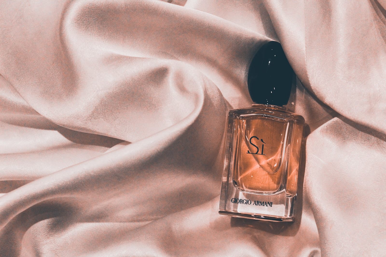 How Long Does Perfume Last on Clothes?